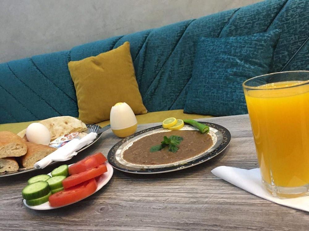 Minerva Downtown Hostel Cairo